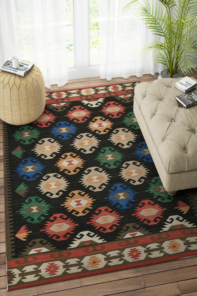 MULTICOLOR BLACK AZTEC HAND WOVEN KILIM DHURRIE