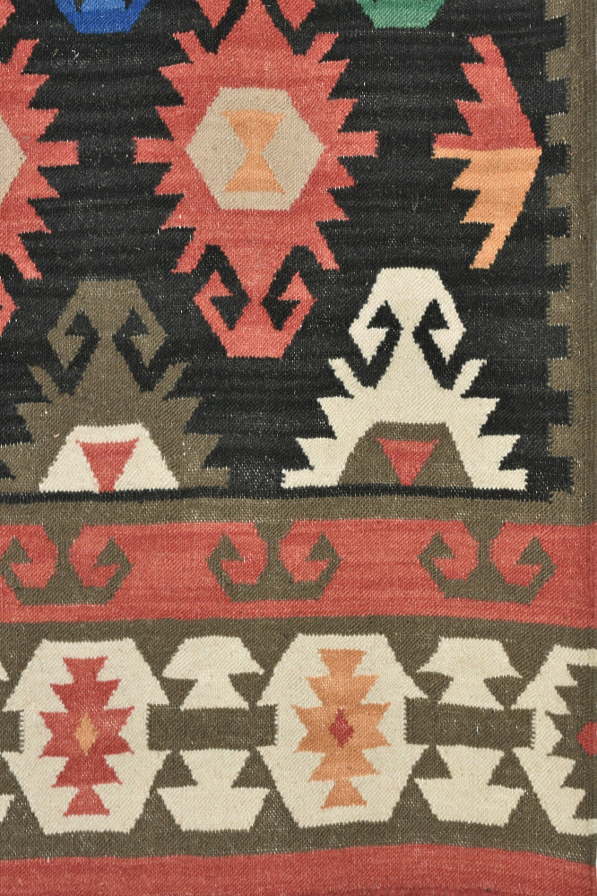 MULTICOLOR BLACK AZTEC HAND WOVEN KILIM DHURRIE