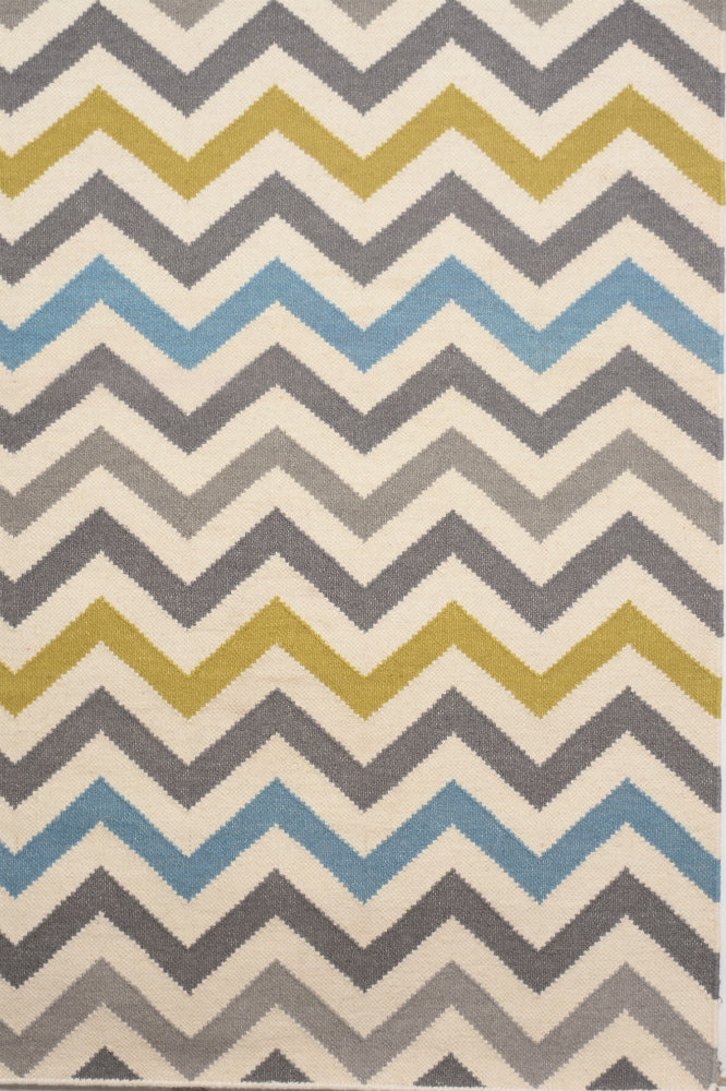 MULTICOLOR CHEVRON HAND WOVEN DHURRIE