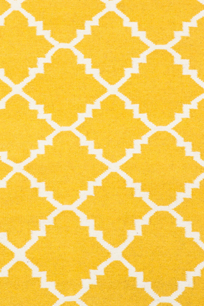 YELLOW AND IVORY MOROCCAN HAND WOVEN DHURRIE