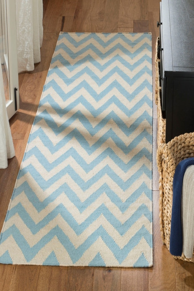 BLUE AND IVORY CHEVRON HAND WOVEN DHURRIE