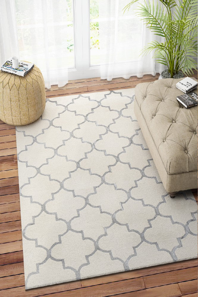 IVORY AND SILVER MOROCCAN HAND TUFTED CARPET