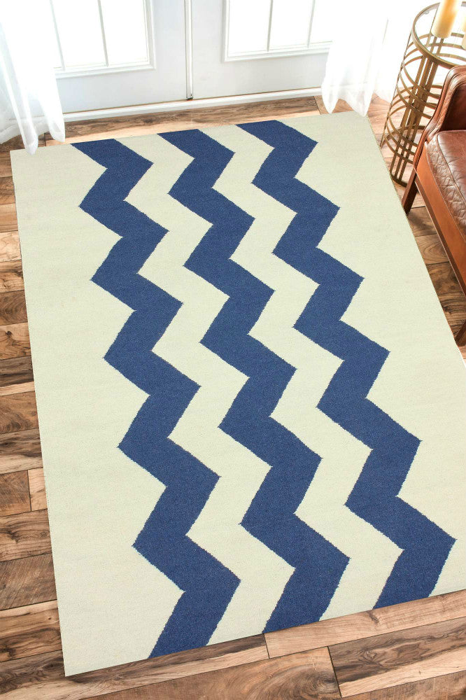 IVORY ZIG ZAG HAND WOVEN DHURRIE