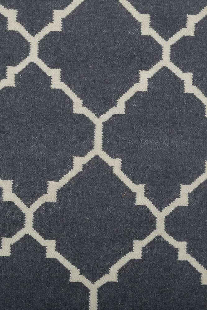 GREY CHARCOAL MOROCCAN HAND WOVEN DHURRIE