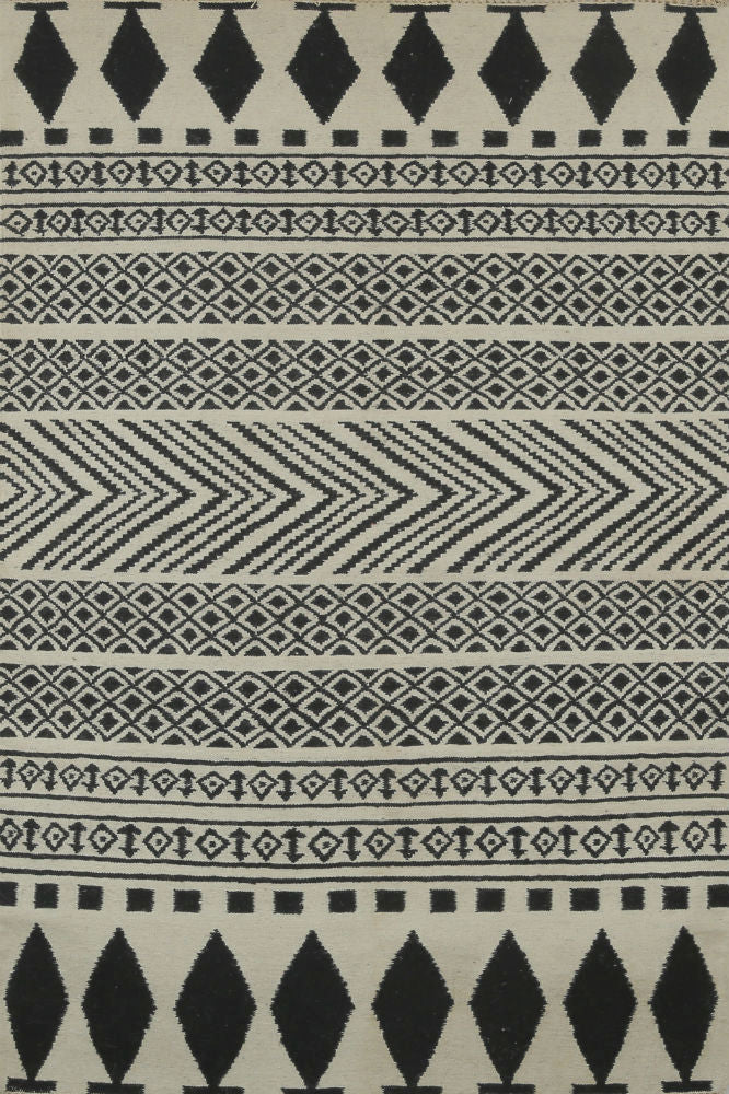 BLACK AND WHITE NOMADIC HAND WOVEN DHURRIE