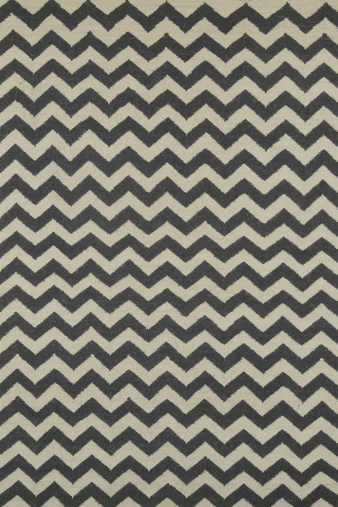 BLACK AND WHITE CHEVRON HAND WOVEN DHURRIE