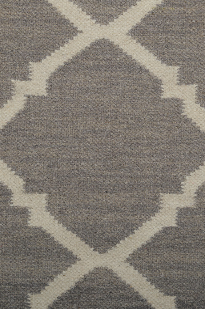 GREY MOROCCAN HAND WOVEN DHURRIE