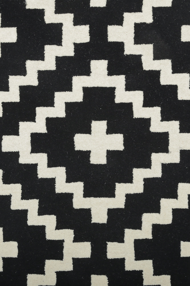 BLACK AND WHITE PIXEL HAND TUFTED CARPET - Imperial Knots