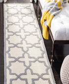 GREY AND IVORY GEOMETRIC HAND TUFTED RUNNER CARPET