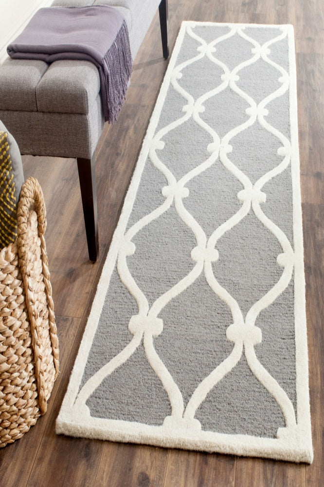 GREY AND IVORY GEOMETRIC HAND TUFTED RUNNER CARPET