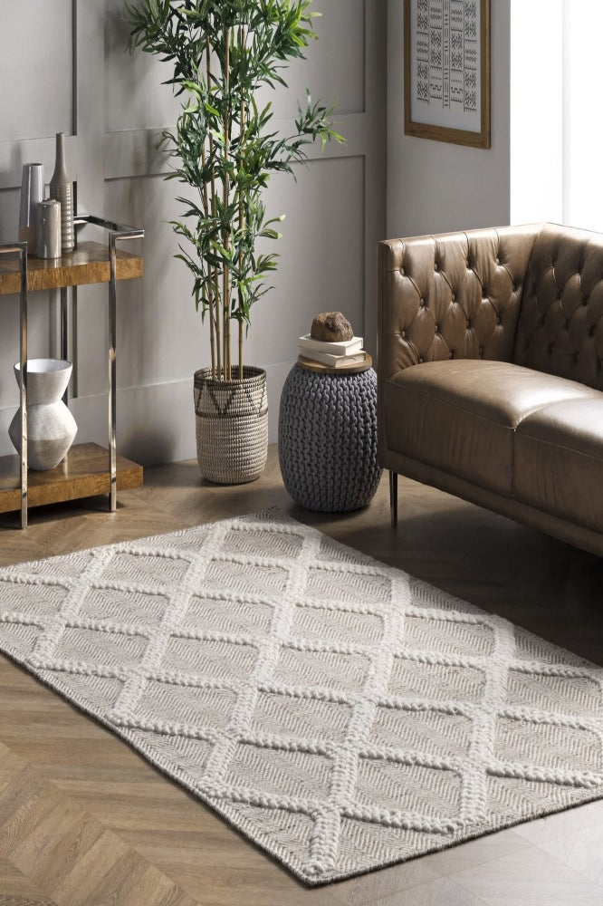 IVORY AND BLACK GEOMETRIC KILIM HAND WOVEN DHURRIE