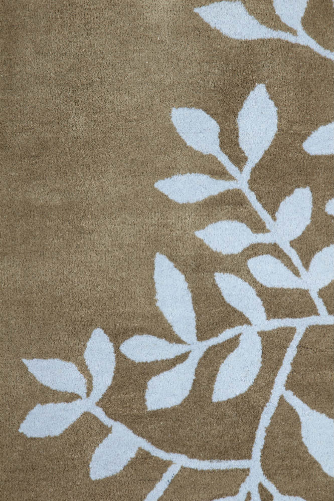 BEIGE GREY EMBOSSED HAND TUFTED CARPET