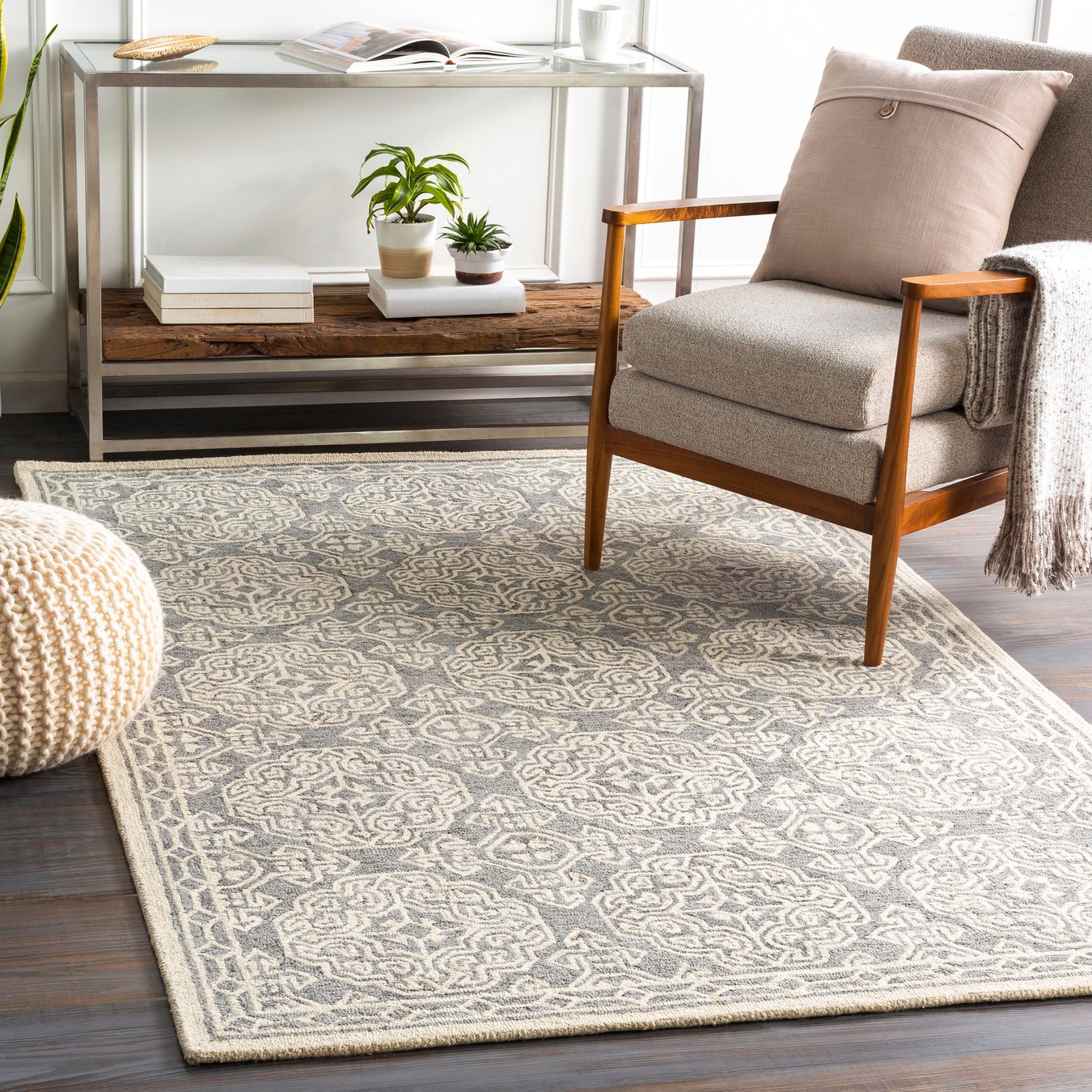 IVORY AND GREY TRADITIONAL HAND TUFTED CARPET