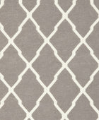 GREY AND WHITE MOROCCAN HAND WOVEN DHURRIE