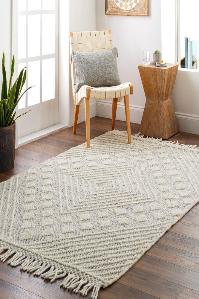 IVORY AND BLACK KILIM HAND WOVEN DHURRIE