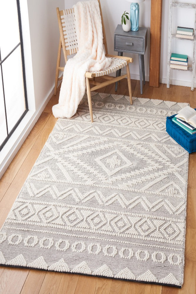 IVORY AND BLACK KILIM HAND WOVEN DHURRIE