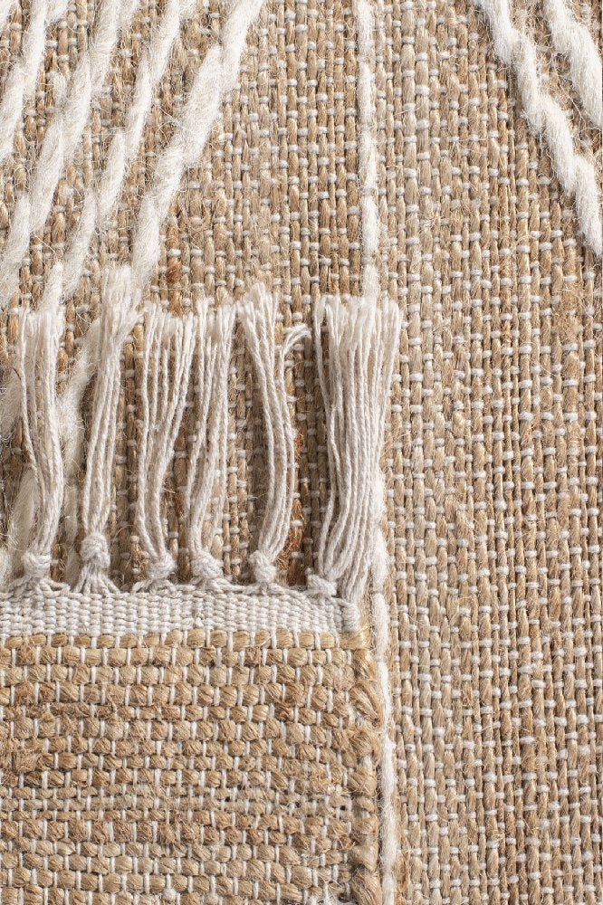 NATURAL IVORY GEOMETRIC JUTE HAND WOVEN DHURRIE