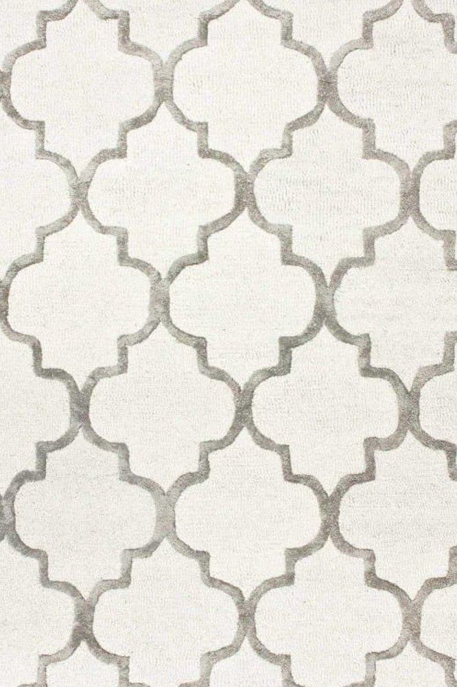 IVORY AND SILVER MOROCCAN HAND TUFTED CARPET